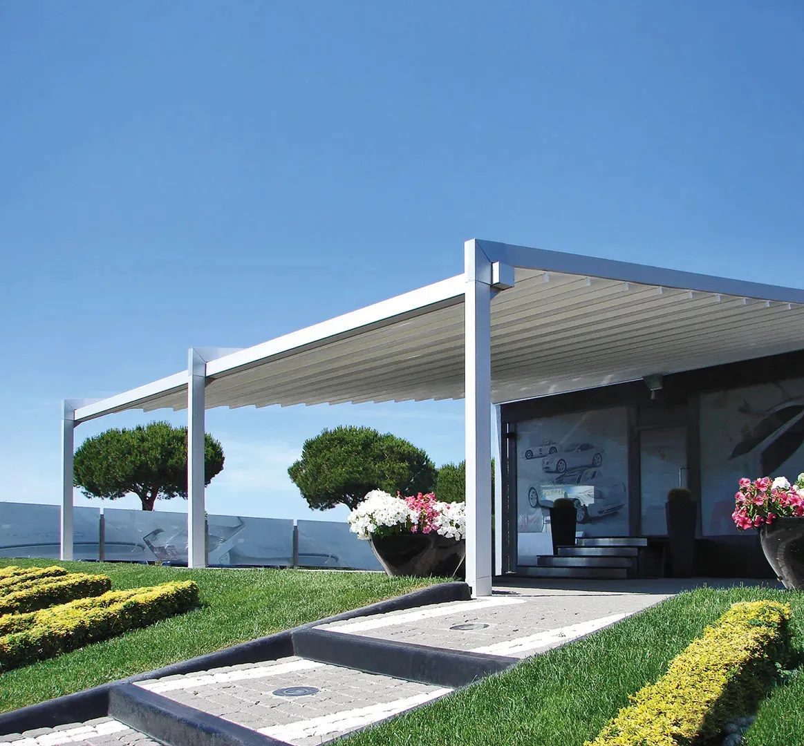 Retractable roof system providing weather protection for outdoor space
